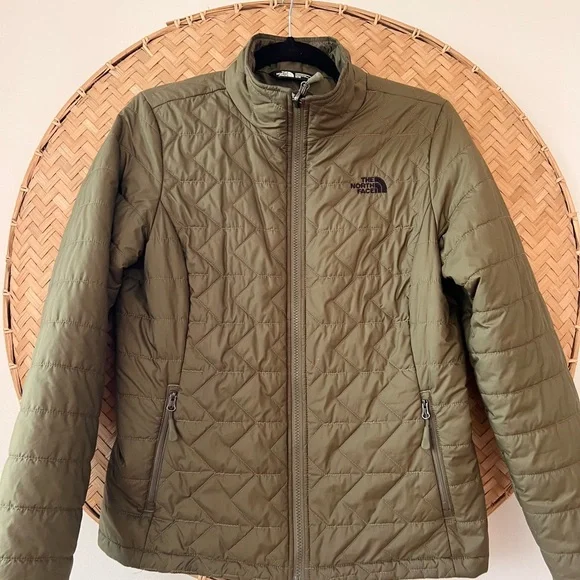 THE NORTH FACE WOMEN’S OLIVE GREEN ZIPPERED PUFFER OUTDOOR LIFESTYLE JACKET - Picture 6 of 16